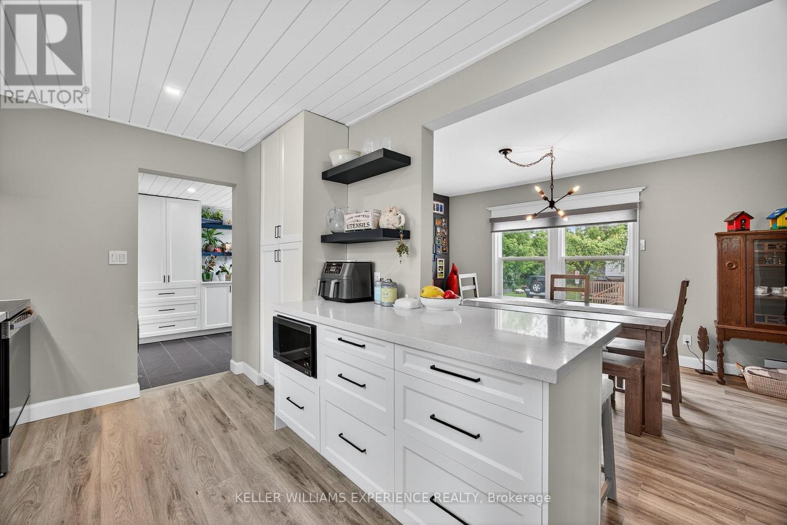 120 Dunlop Street, Orillia, Ontario  L3V 5P4 - Photo 19 - S12999916