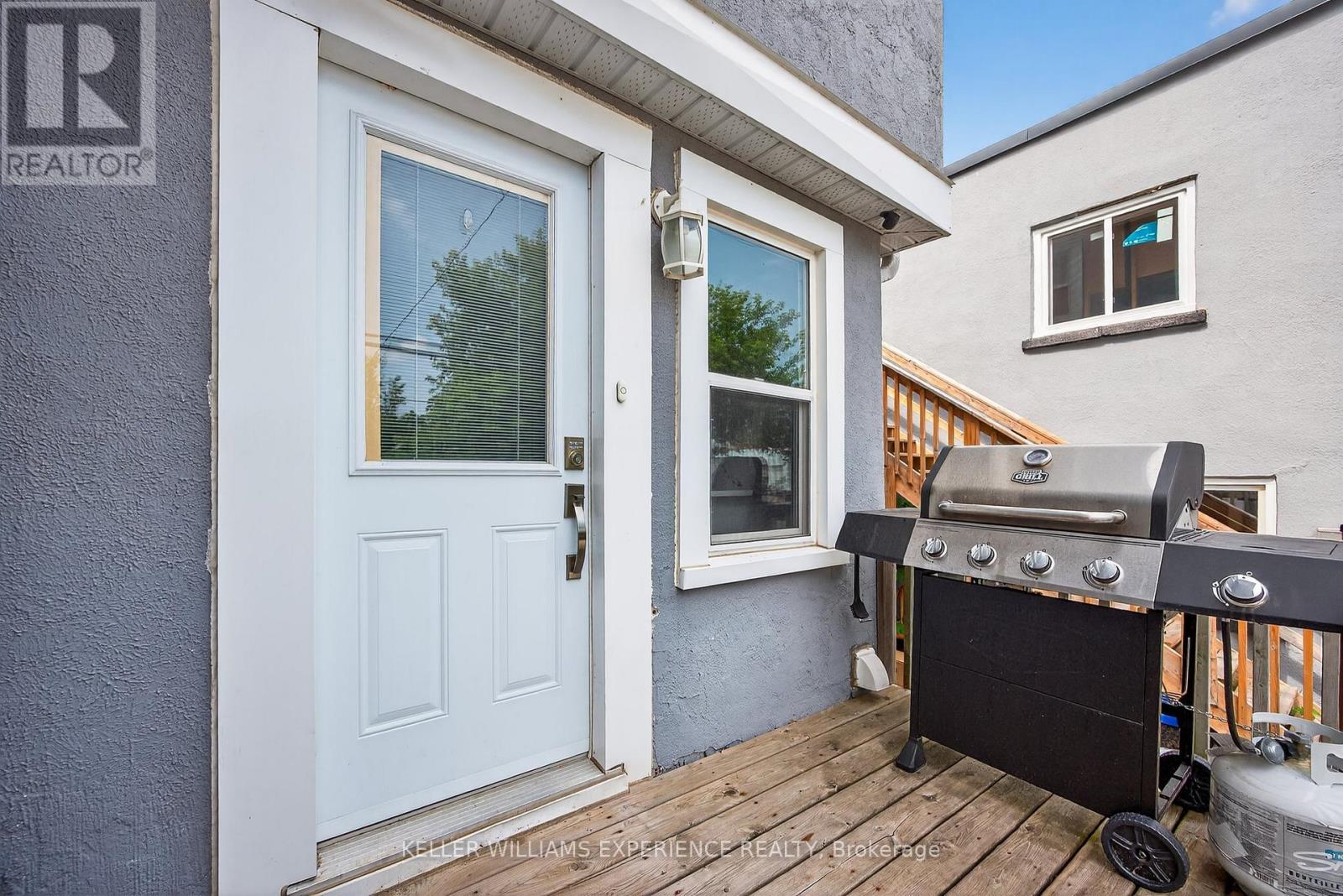 120 Dunlop Street, Orillia, Ontario  L3V 5P4 - Photo 36 - S12999916