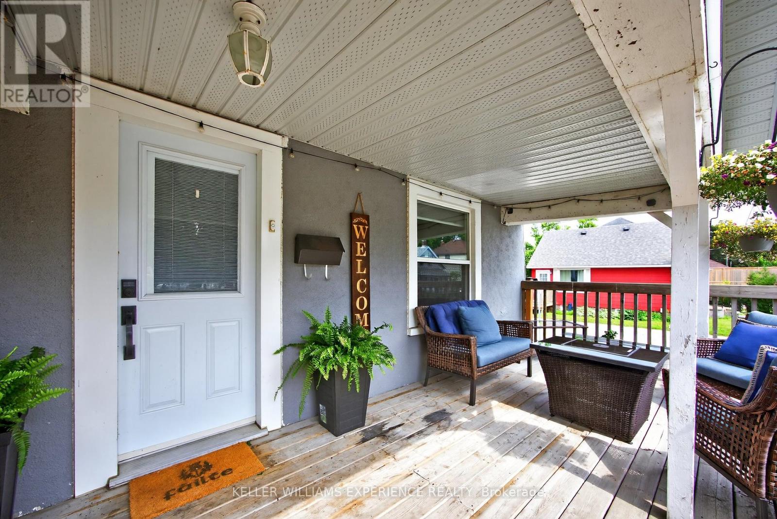 120 Dunlop Street, Orillia, Ontario  L3V 5P4 - Photo 4 - S12999916