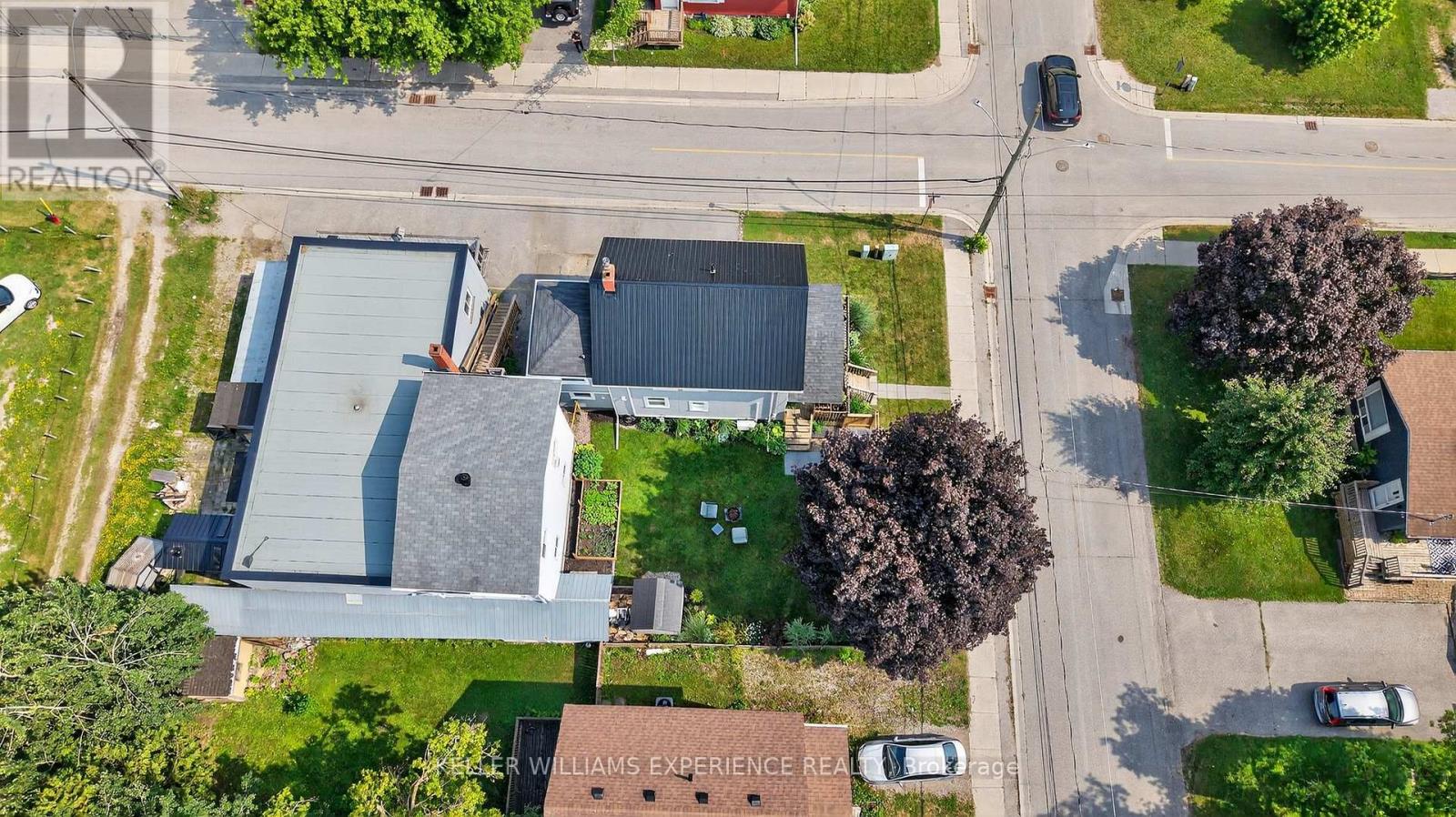 120 Dunlop Street, Orillia, Ontario  L3V 5P4 - Photo 43 - S12999916