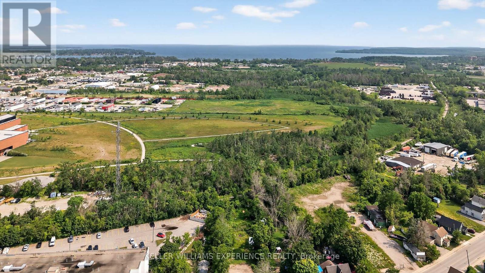 120 Dunlop Street, Orillia, Ontario  L3V 5P4 - Photo 49 - S12999916