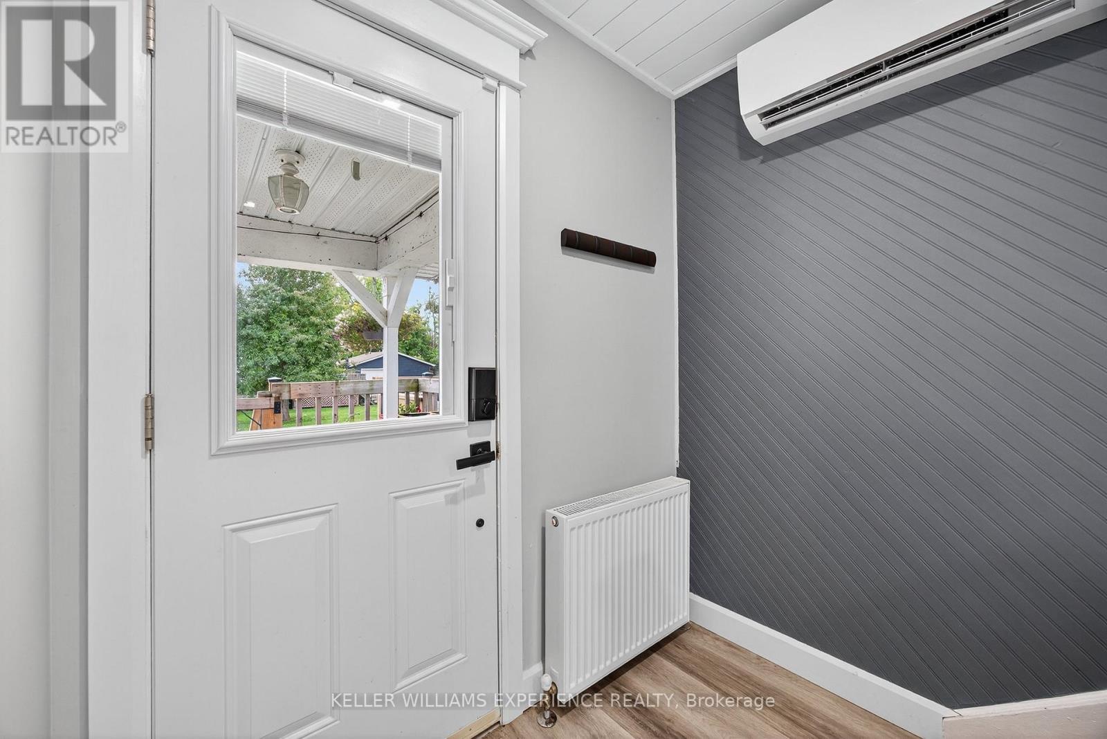 120 Dunlop Street, Orillia, Ontario  L3V 5P4 - Photo 8 - S12999916