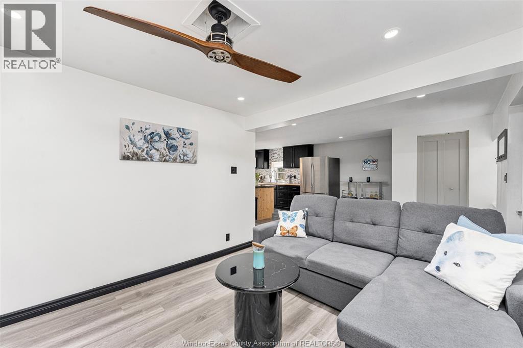 315 River Avenue, Lasalle, Ontario  N9J 1A1 - Photo 14 - 26008171