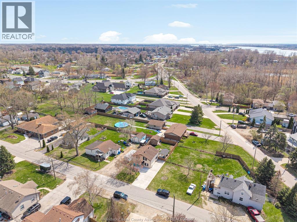 315 River Avenue, Lasalle, Ontario  N9J 1A1 - Photo 31 - 26008171