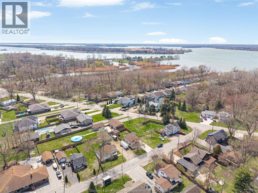 315 River Avenue, Lasalle, Ontario  N9J 1A1 - Photo 32 - 26008171