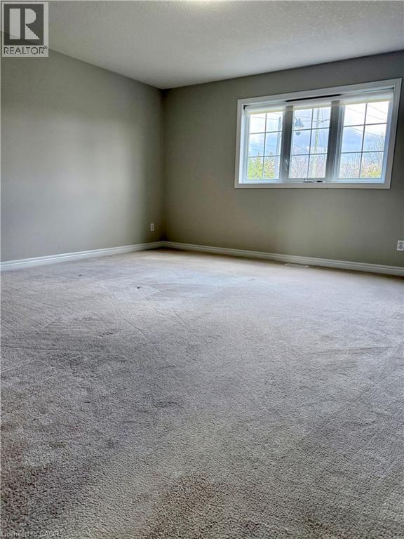 600 Brandenburg Boulevard, Waterloo, Ontario  N2T 2V3 - Photo 14 - 40820764