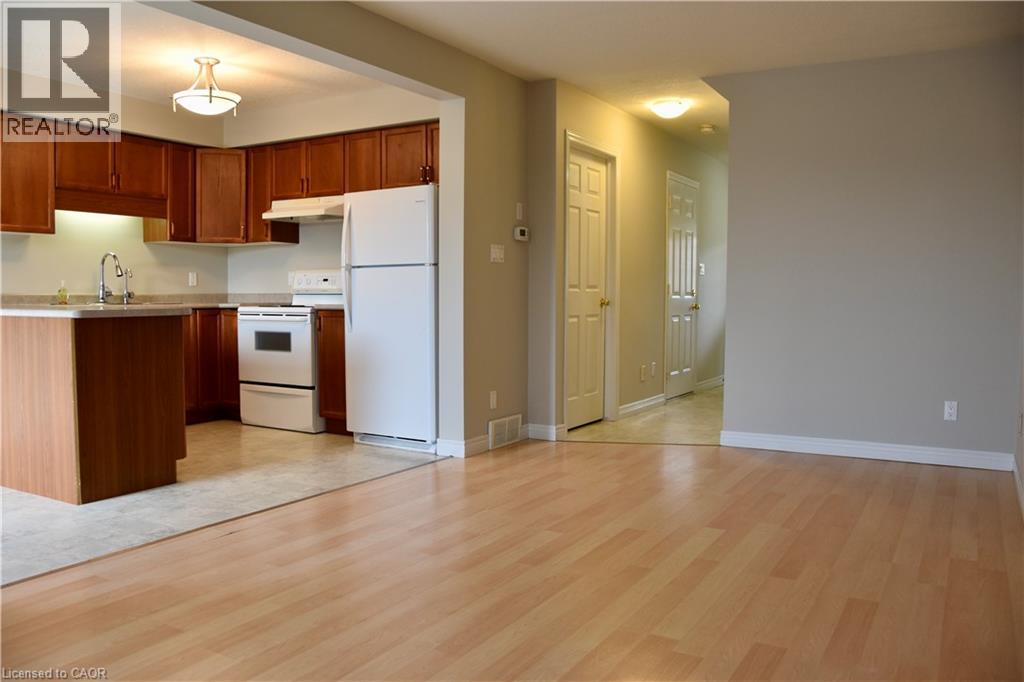 600 Brandenburg Boulevard, Waterloo, Ontario  N2T 2V3 - Photo 6 - 40820764