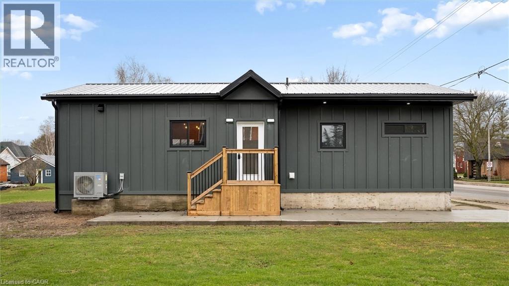 215 Winstanley Street, Monkton, Ontario  N0K 1P0 - Photo 4 - 40820501