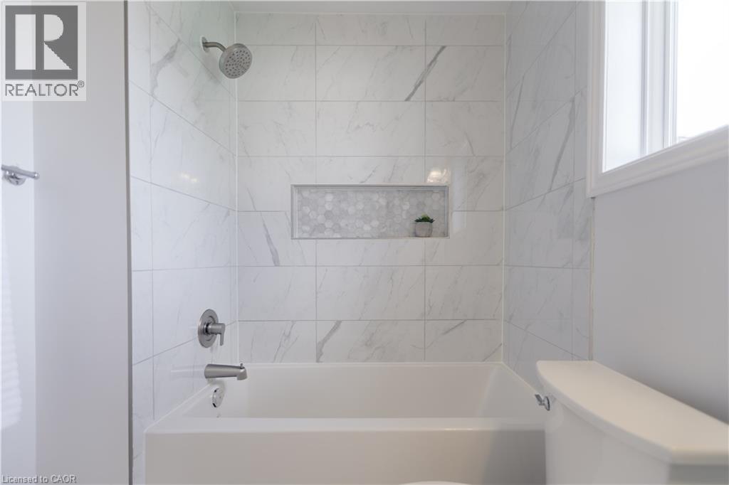 83 Benedict Place, Hamilton, Ontario  L9A 0A4 - Photo 40 - 40820351