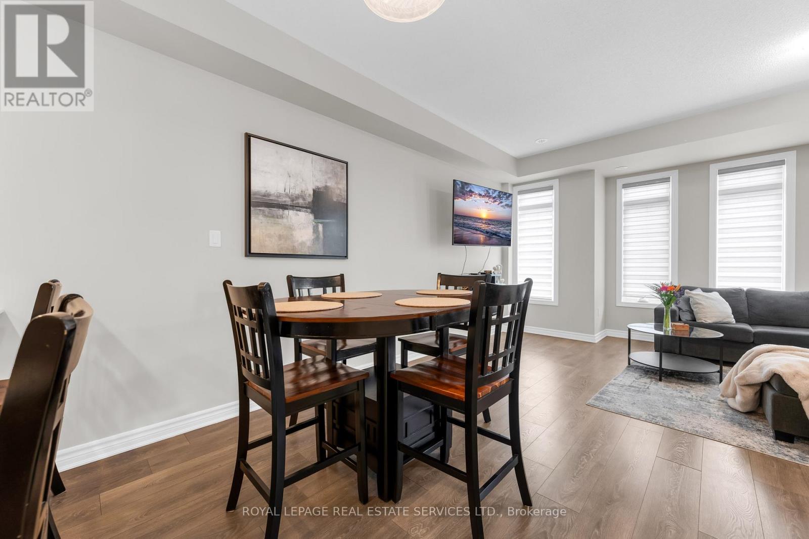 1238 Restivo Lane, Milton, Ontario  L9T 2X5 - Photo 10 - W12999814