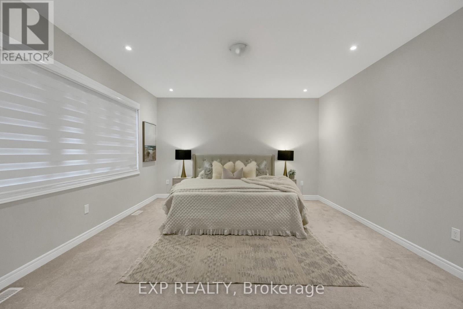 34 Carnegie Drive, Oakville, Ontario  L6H 0V8 - Photo 32 - W12999822