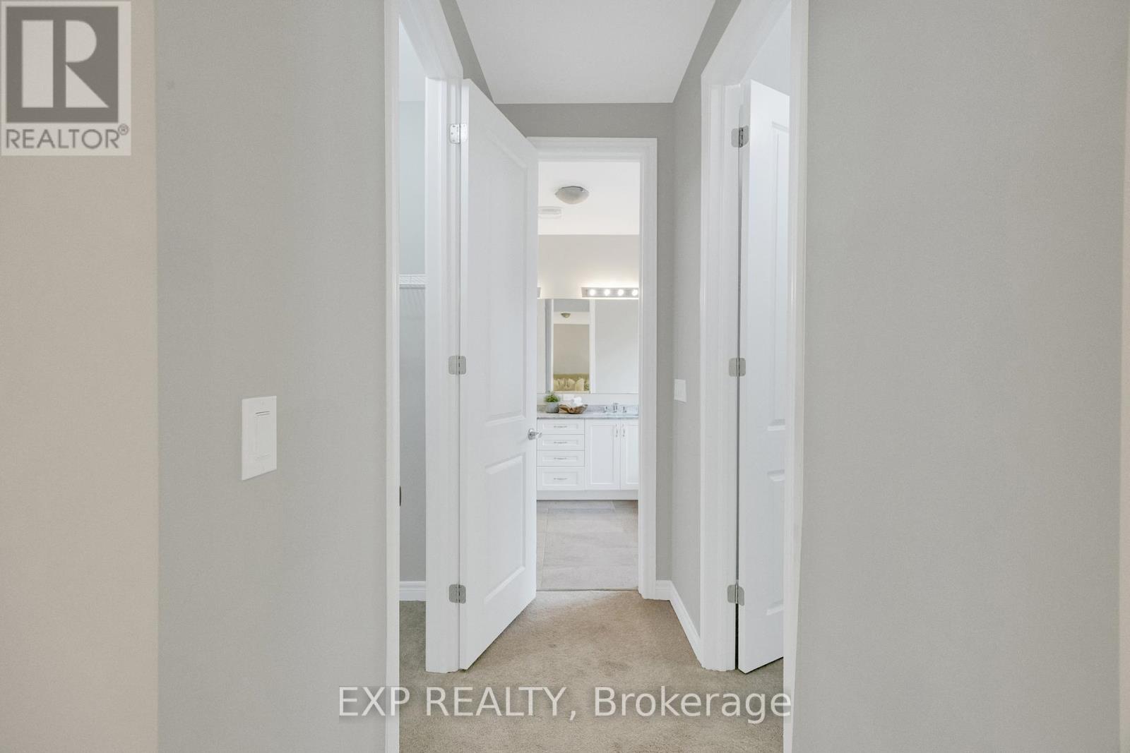 34 Carnegie Drive, Oakville, Ontario  L6H 0V8 - Photo 34 - W12999822