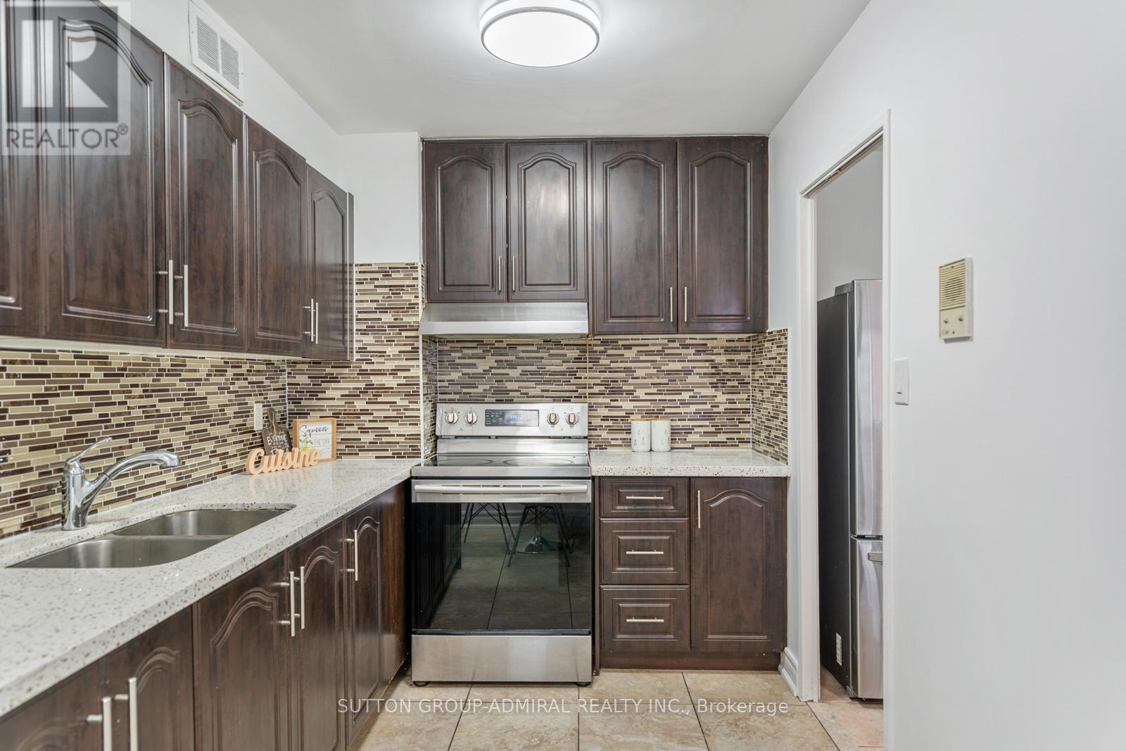 508 - 1 Four Winds Drive, Toronto, Ontario  M3J 2T1 - Photo 11 - W12999850