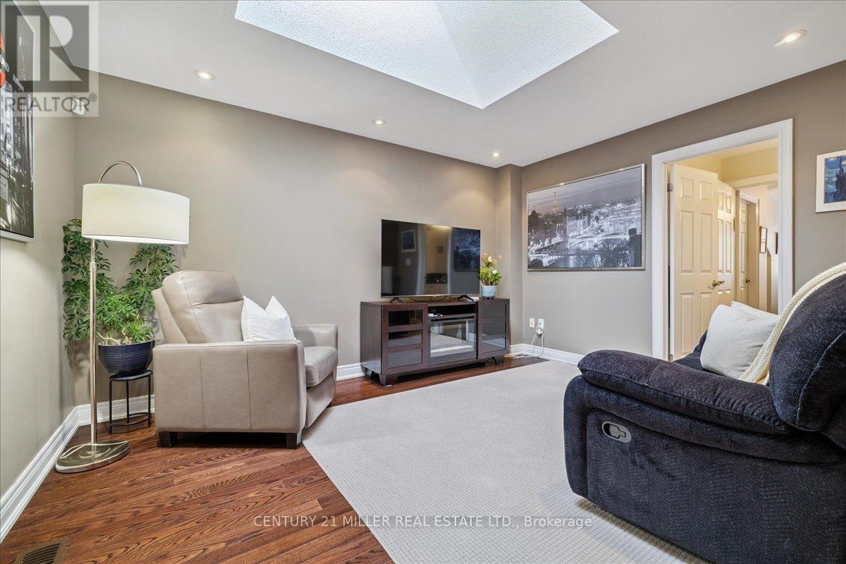 14 - 3353 Liptay Avenue, Oakville, Ontario  L6M 0M6 - Photo 26 - W12999898