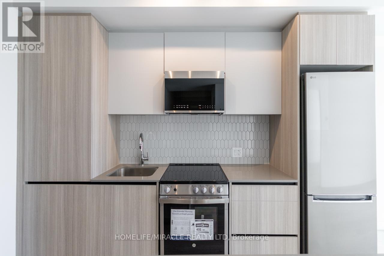 607 - 10 All Nations Drive, Brampton, Ontario L7A 5M5 - Photo 8 - W12999932