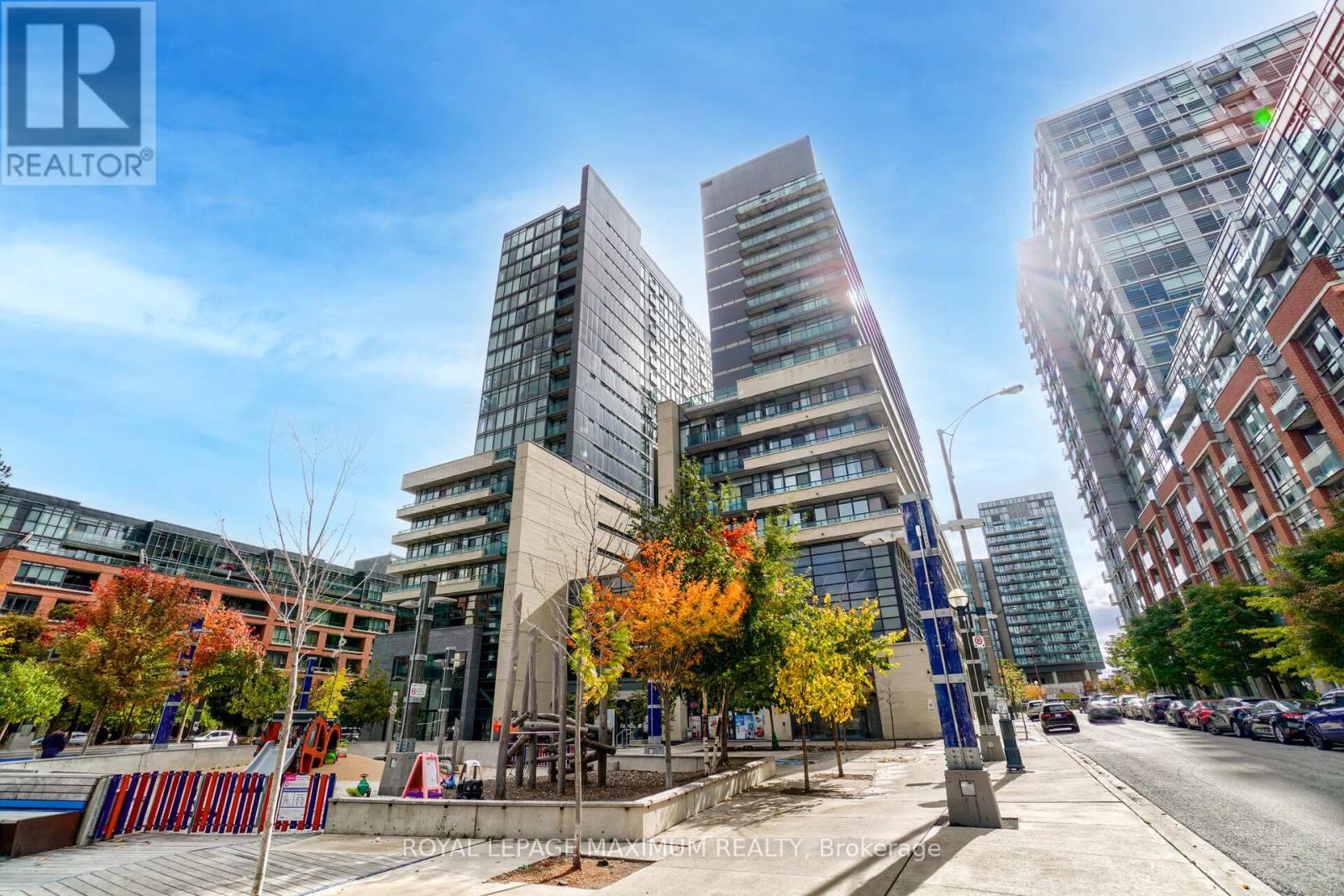 728 W - 36 Lisgar Street, Toronto, Ontario  M6J 0C7 - Photo 2 - C12989918