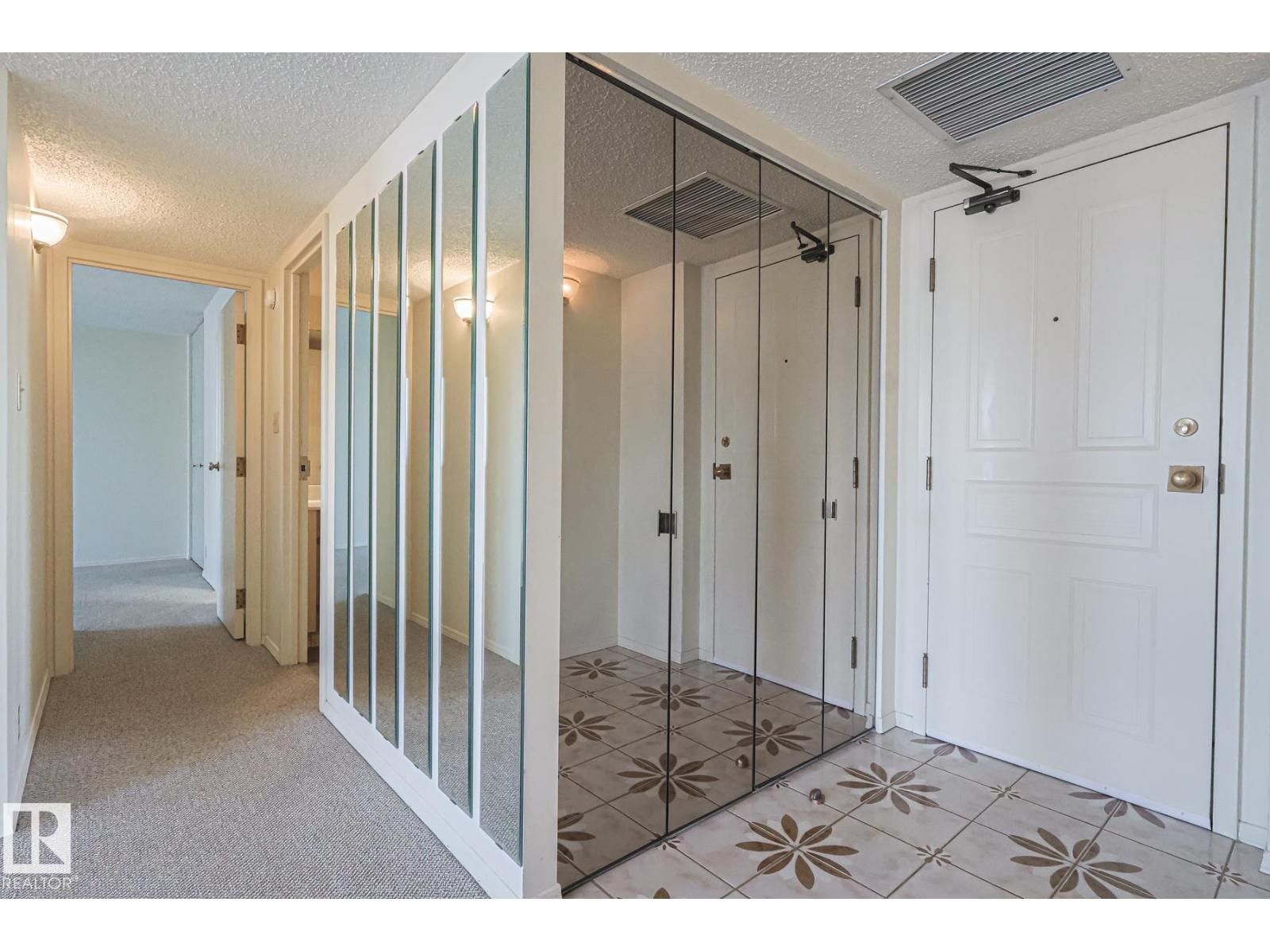 #302 8340 Jasper Av Nw Nw, Edmonton, Alberta  T5H 4C6 - Photo 5 - E4482293