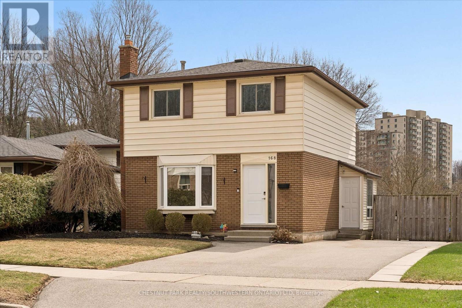 168 GREEN VALLEY DRIVE, Waterloo, Ontario