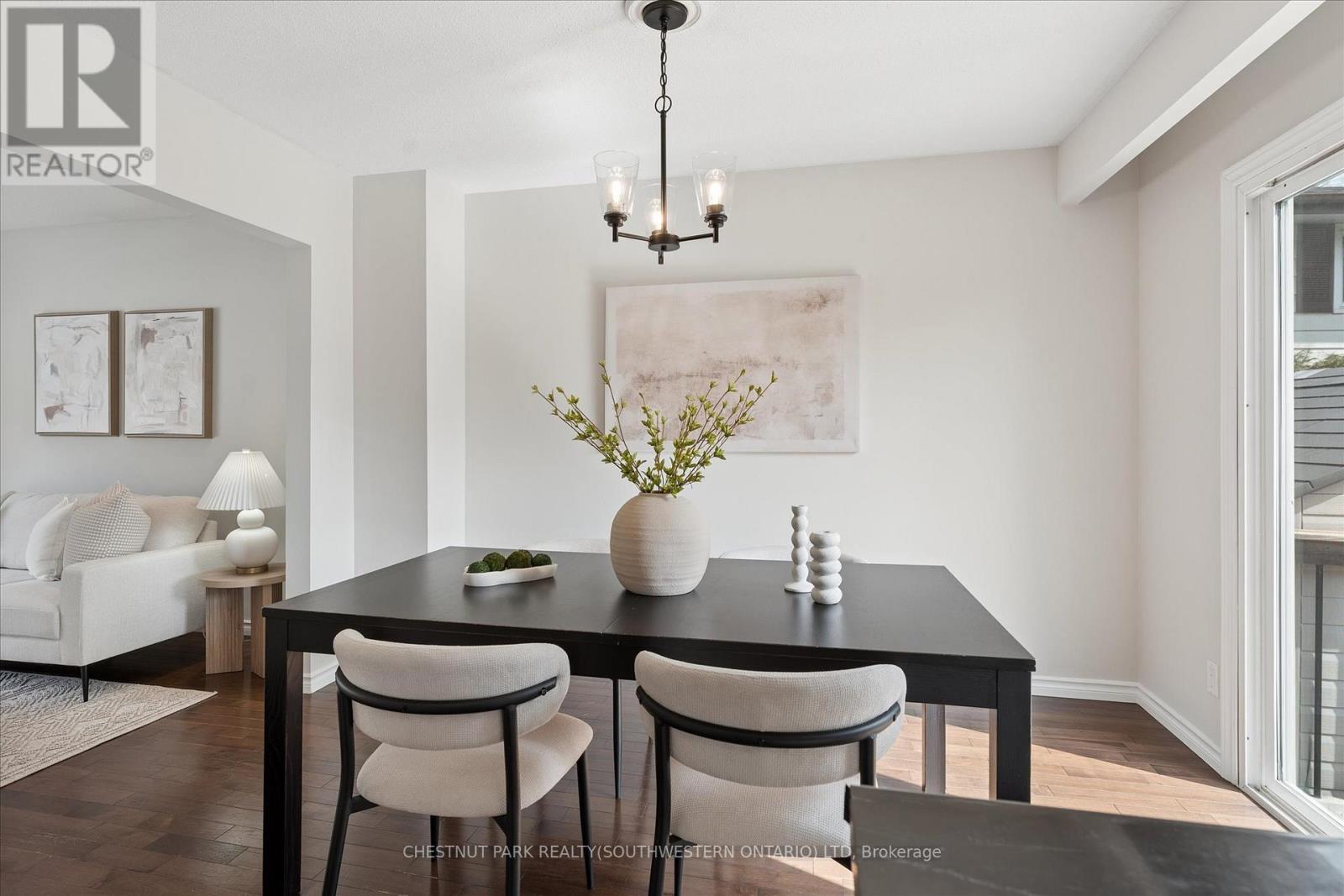 168 Green Valley Drive, Waterloo, Ontario  N2P 1C4 - Photo 18 - X12999826