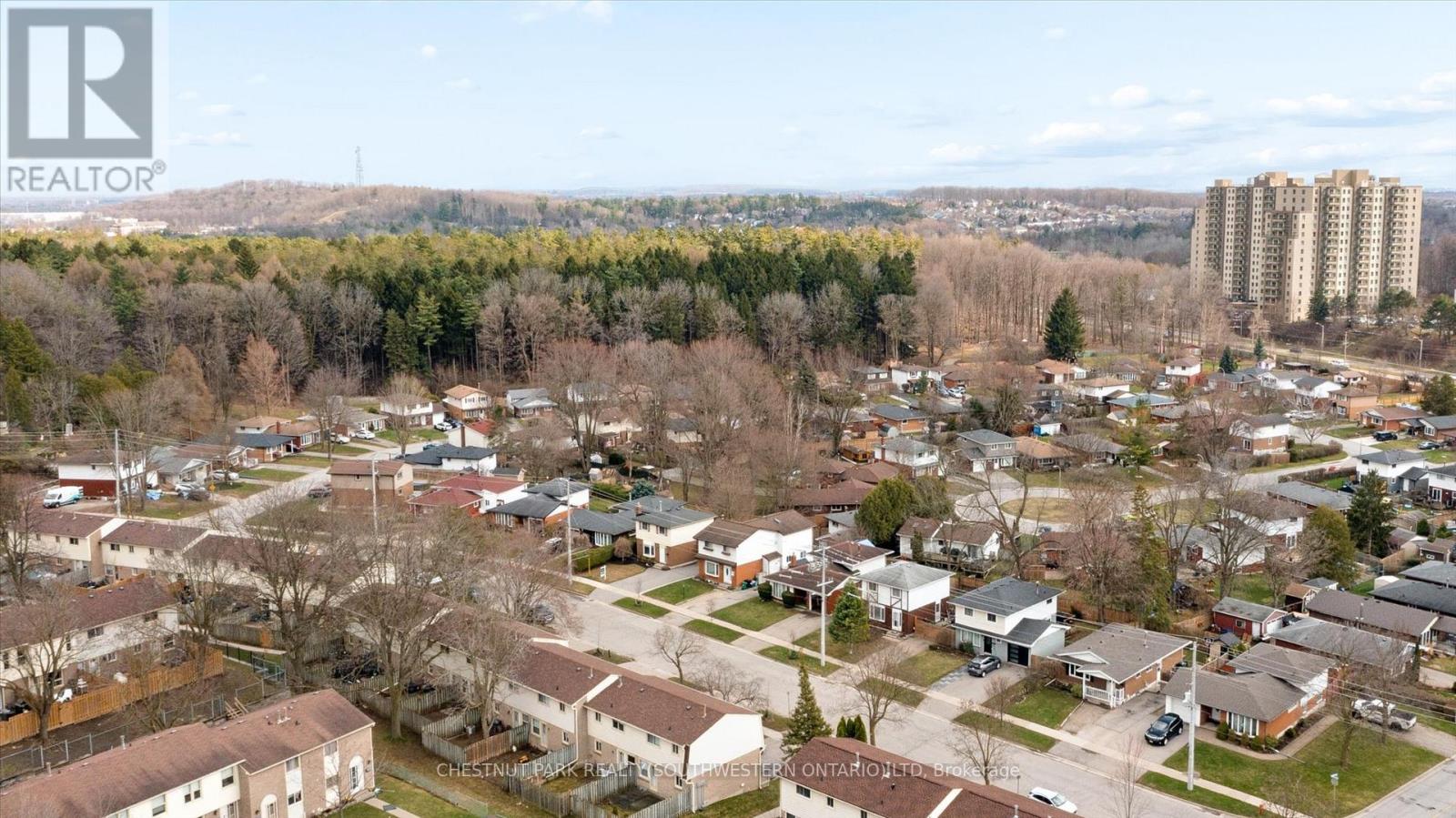 168 Green Valley Drive, Waterloo, Ontario  N2P 1C4 - Photo 30 - X12999826