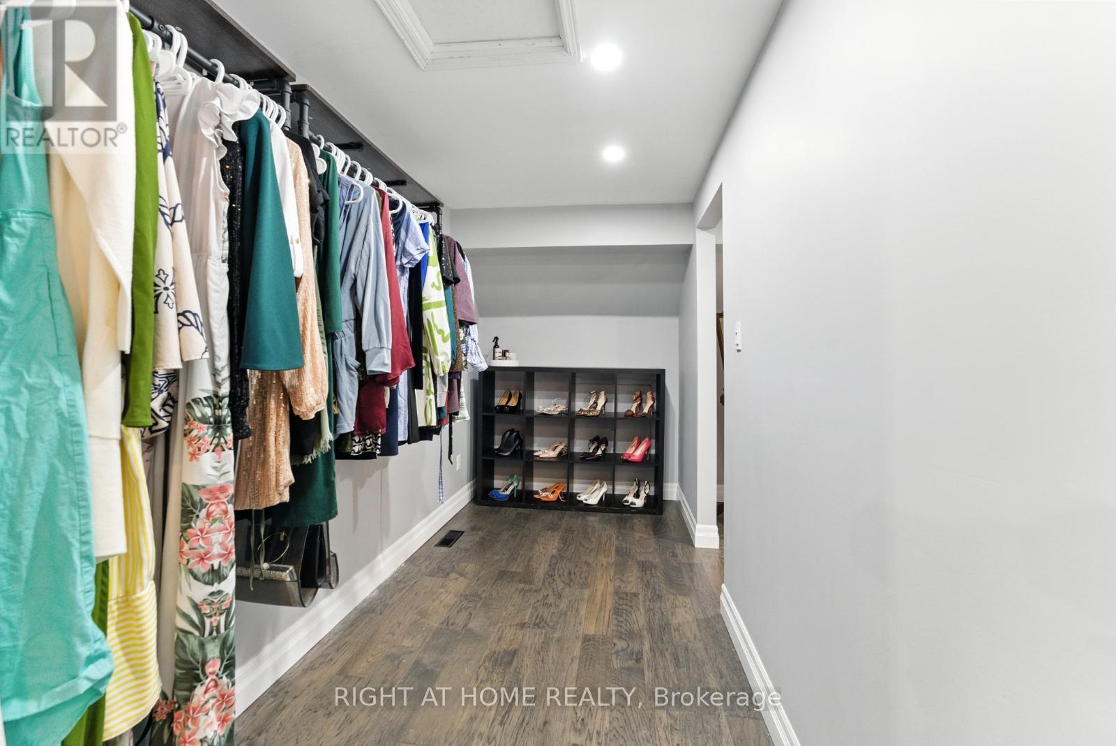 65 Sunvale Place, Hamilton, Ontario  L8E 4Z6 - Photo 32 - X12999864