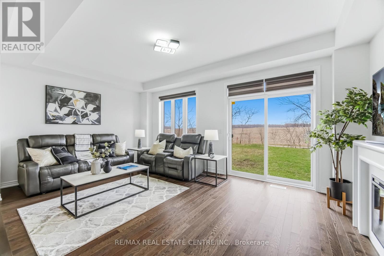 212 Broadacre Drive, Kitchener, Ontario  N2R 0S6 - Photo 13 - X12999872