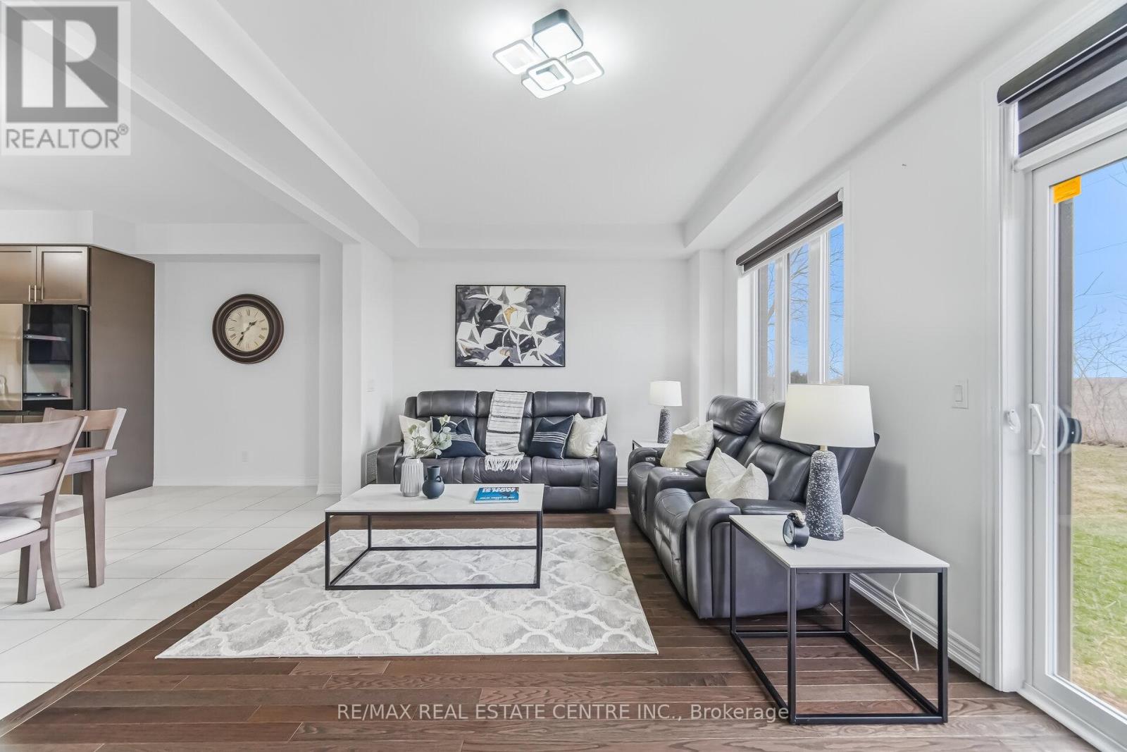 212 Broadacre Drive, Kitchener, Ontario  N2R 0S6 - Photo 15 - X12999872