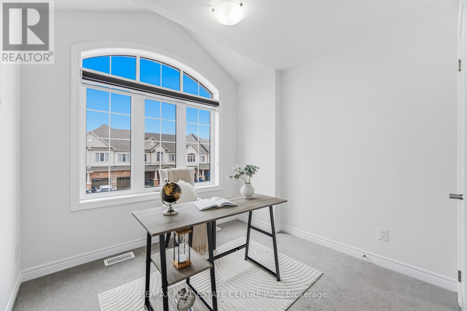 212 Broadacre Drive, Kitchener, Ontario  N2R 0S6 - Photo 27 - X12999872