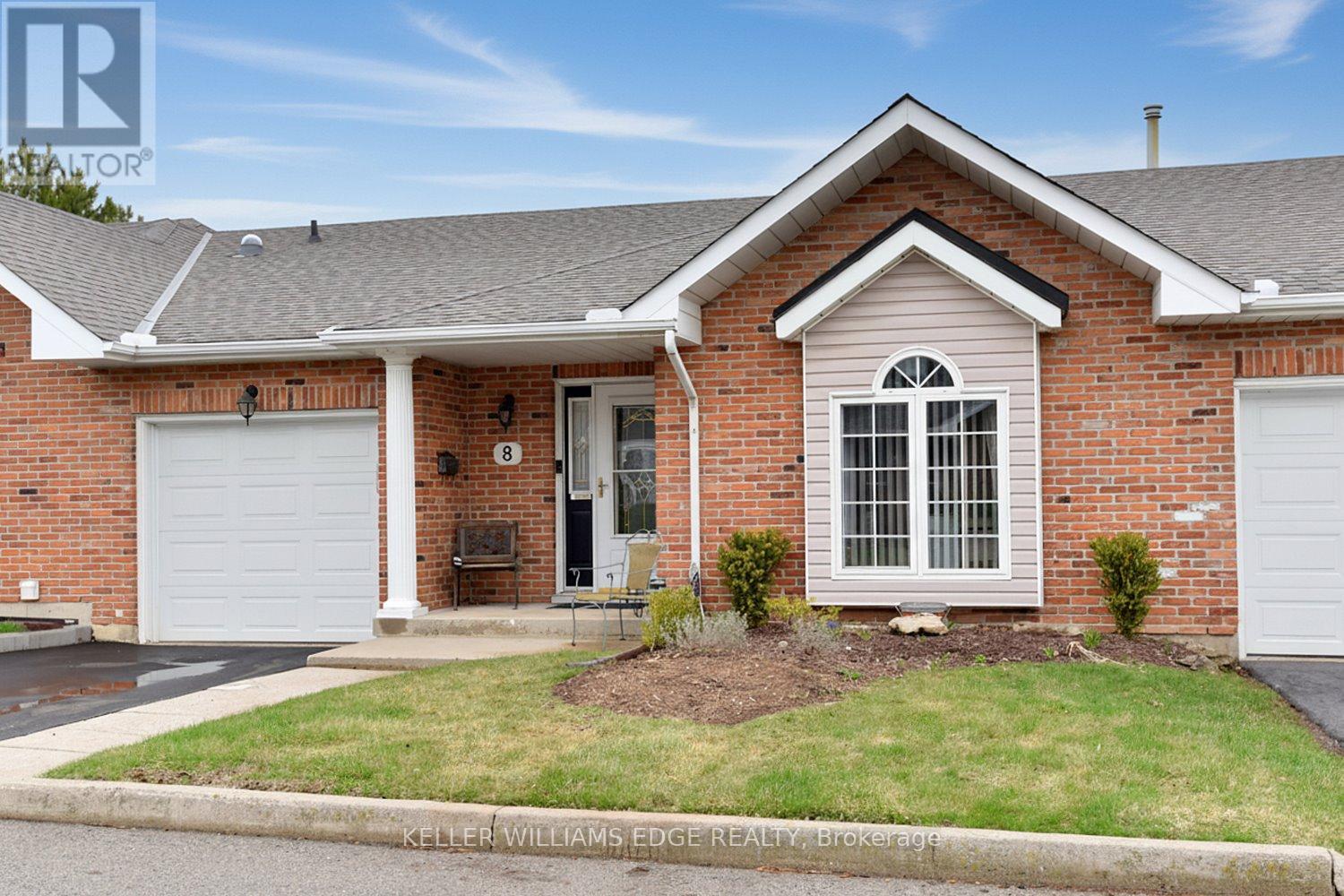 8 - 20 Meadowlands Boulevard, Hamilton, Ontario  L9K 1J5 - Photo 2 - X12999880