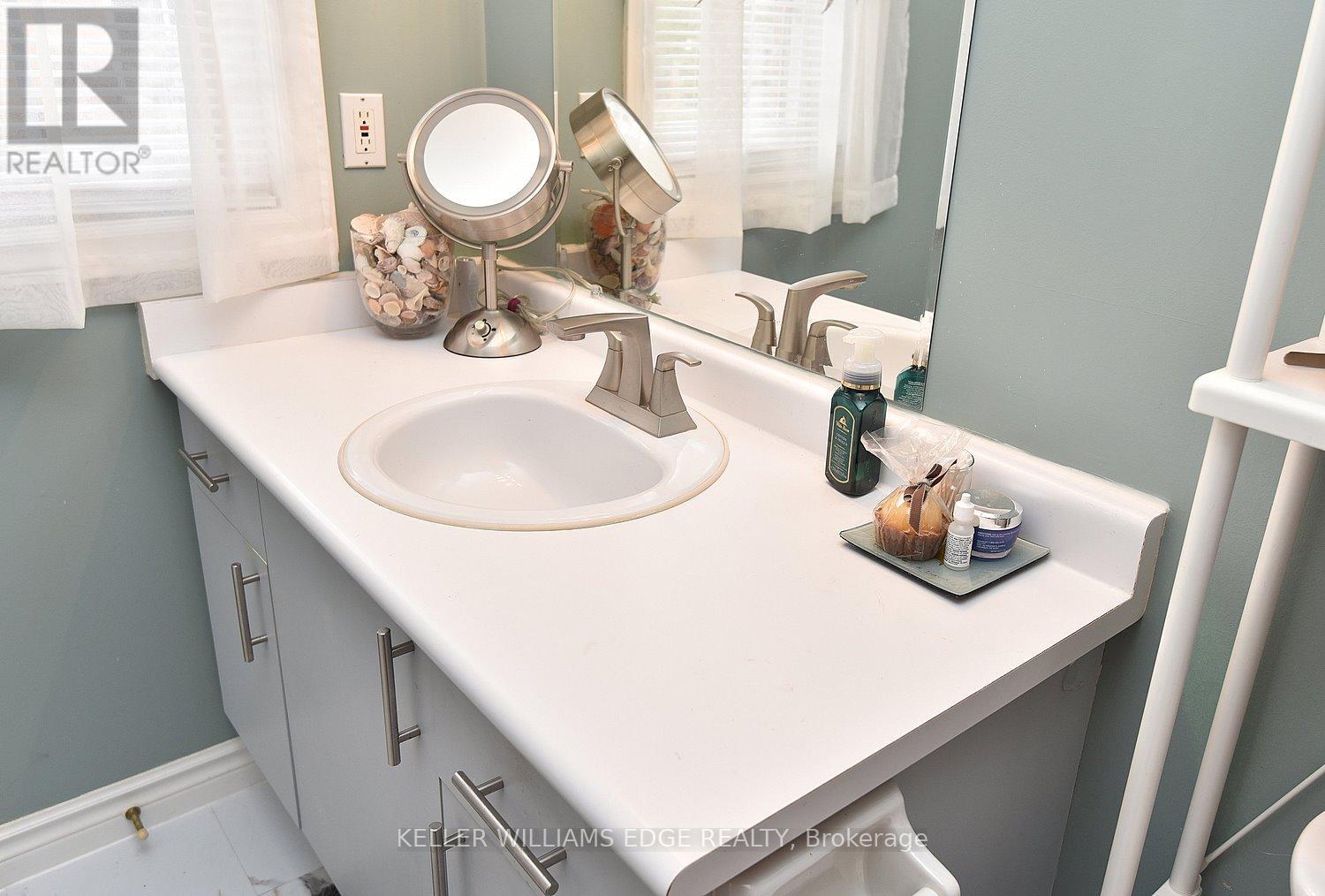 8 - 20 Meadowlands Boulevard, Hamilton, Ontario  L9K 1J5 - Photo 21 - X12999880