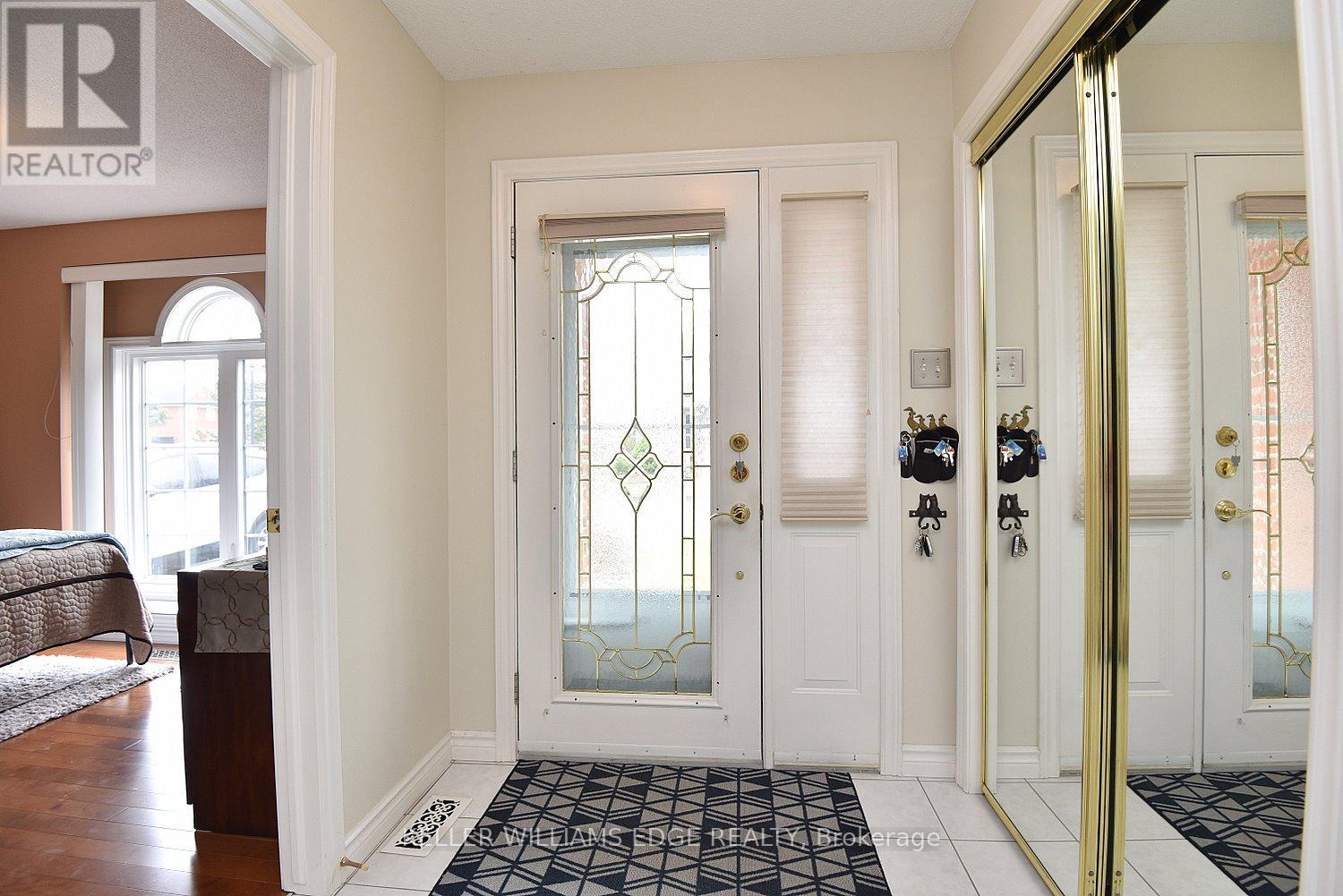 8 - 20 Meadowlands Boulevard, Hamilton, Ontario  L9K 1J5 - Photo 5 - X12999880