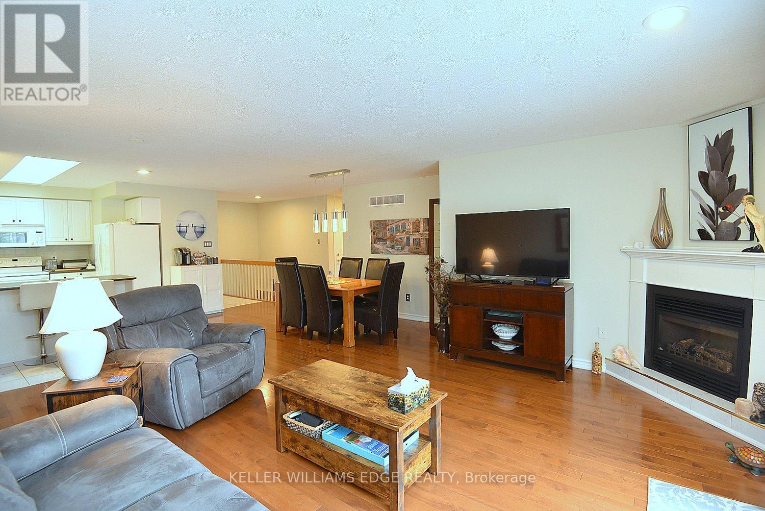 8 - 20 Meadowlands Boulevard, Hamilton, Ontario  L9K 1J5 - Photo 8 - X12999880