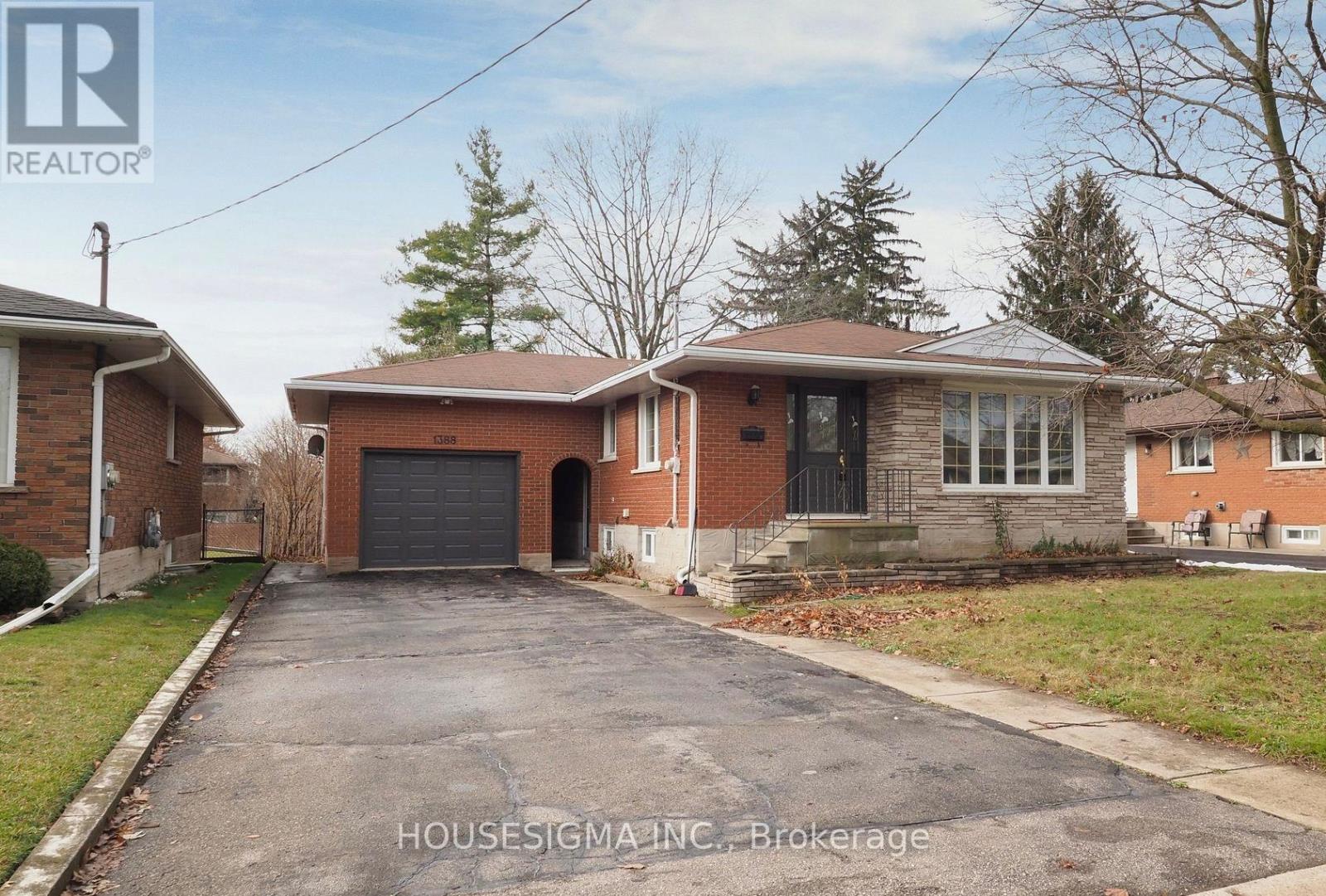 1388 Concession Road, Cambridge, Ontario  N3H 4L7 - Photo 3 - X12999902