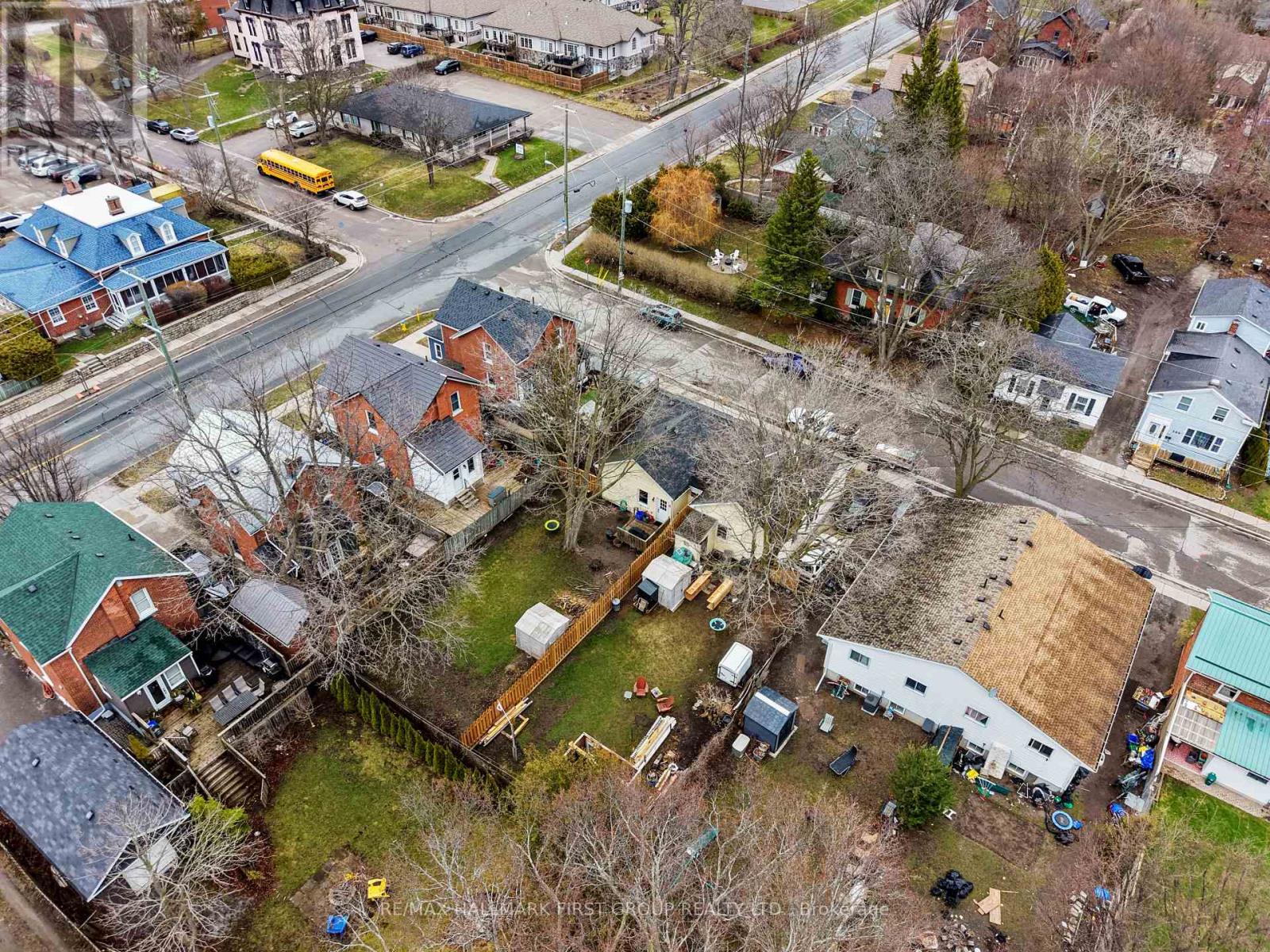 387 / 389 John Street, Cobourg, Ontario  K9A 3T4 - Photo 37 - X12999930