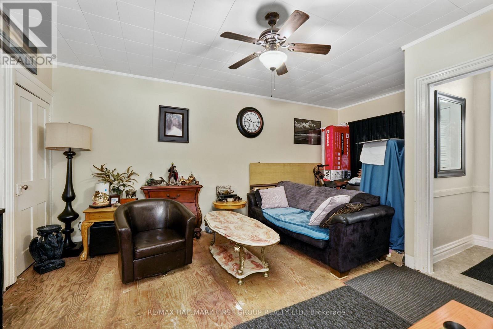 387 / 389 John Street, Cobourg, Ontario  K9A 3T4 - Photo 7 - X12999930