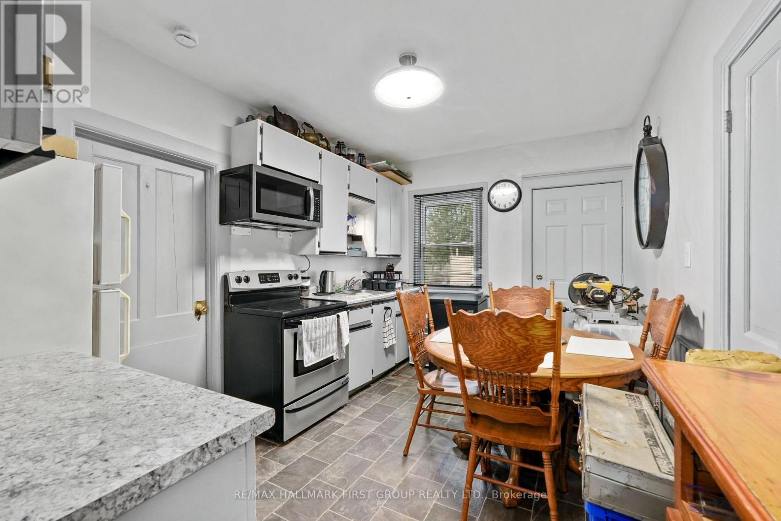 387 / 389 John Street, Cobourg, Ontario  K9A 3T4 - Photo 8 - X12999930