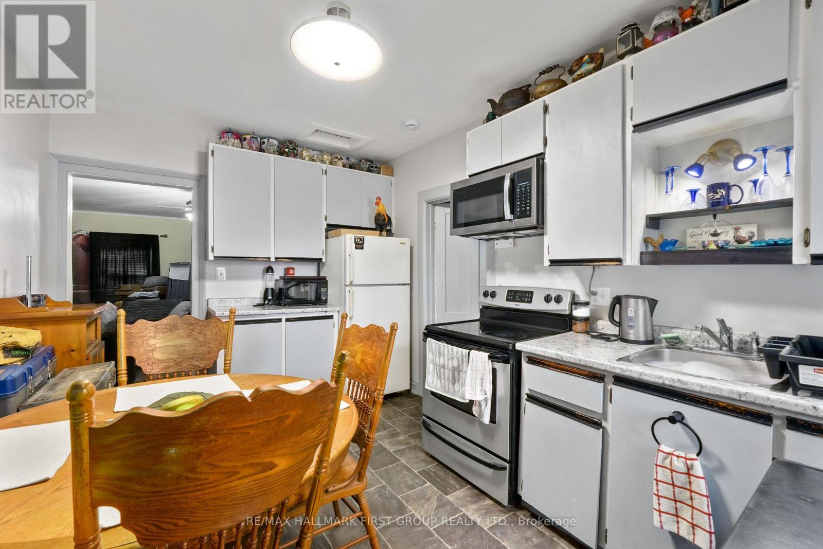 387 / 389 John Street, Cobourg, Ontario  K9A 3T4 - Photo 9 - X12999930