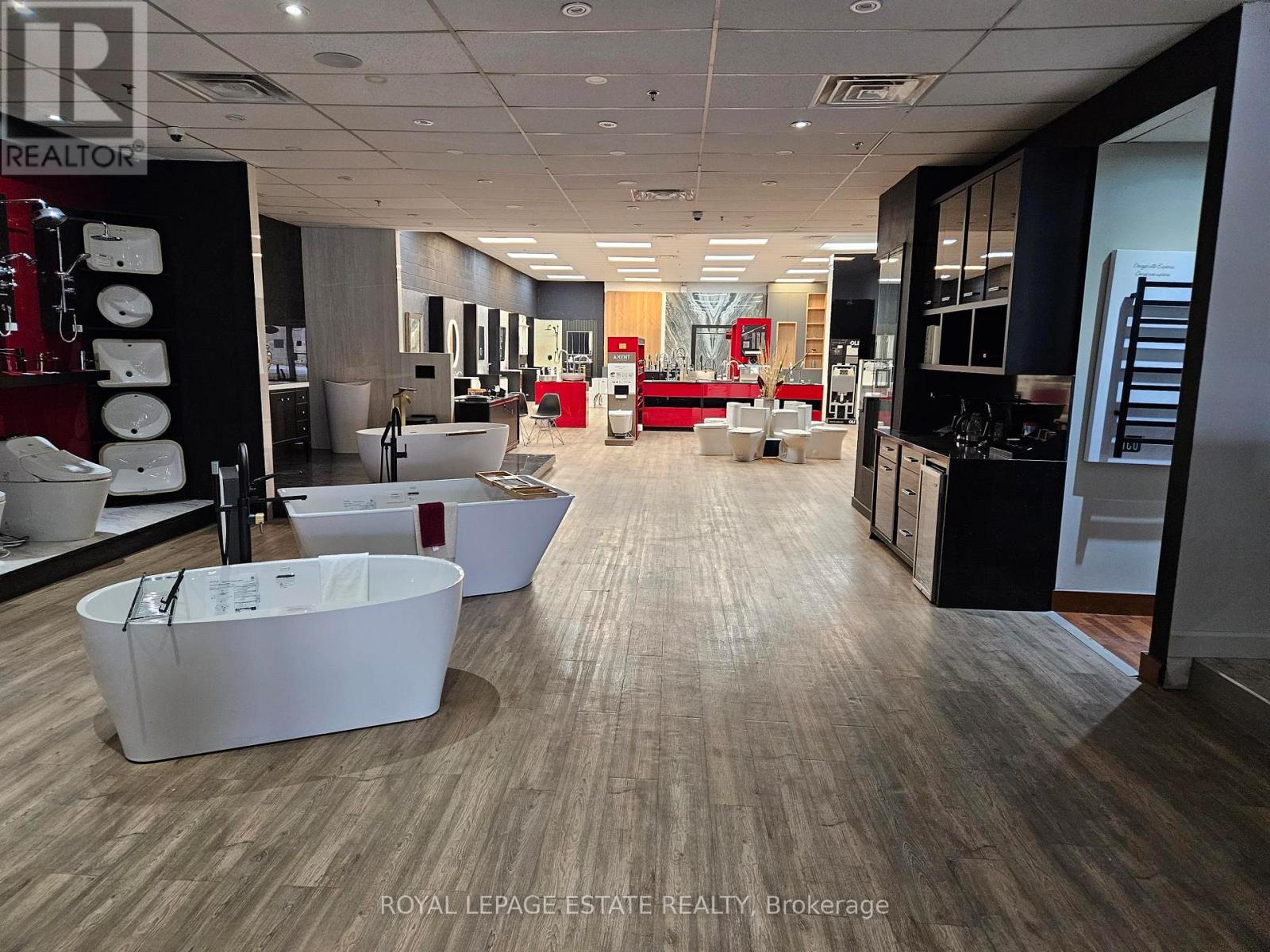 779 Alness Street, Toronto, Ontario  M3J 2H8 - Photo 2 - W12936892