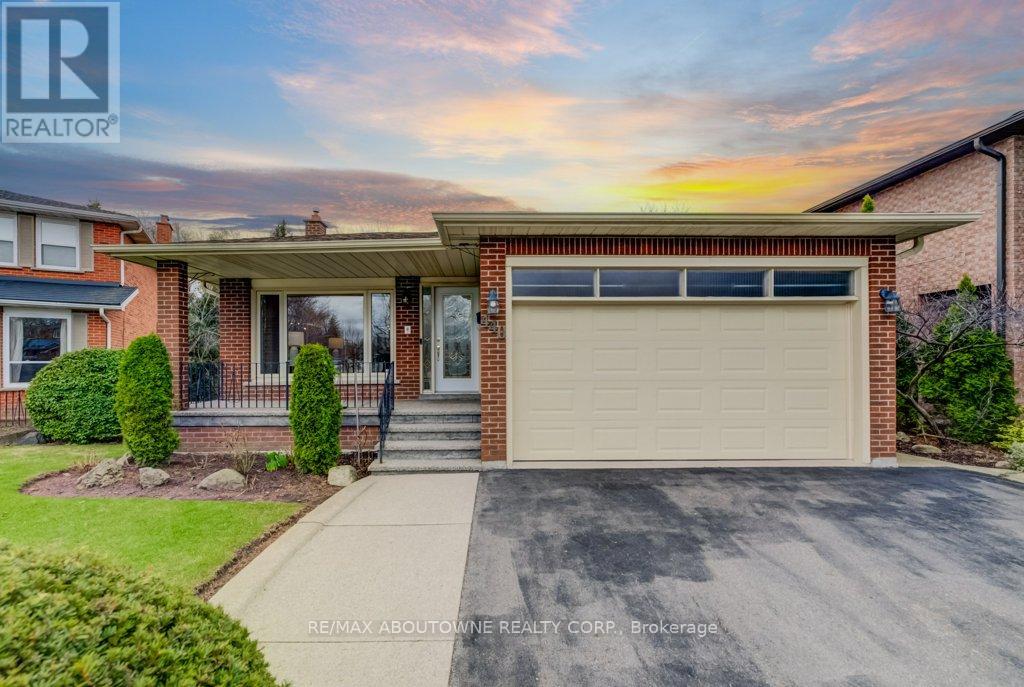 440 PARKRIDGE CRESCENT, Oakville, Ontario