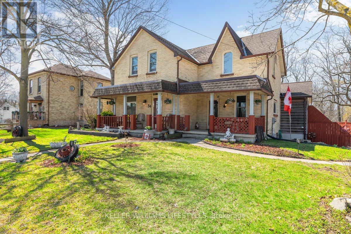 54 Main Street S, Lambton Shores, Ontario  N0N 1J0 - Photo 2 - X12945674