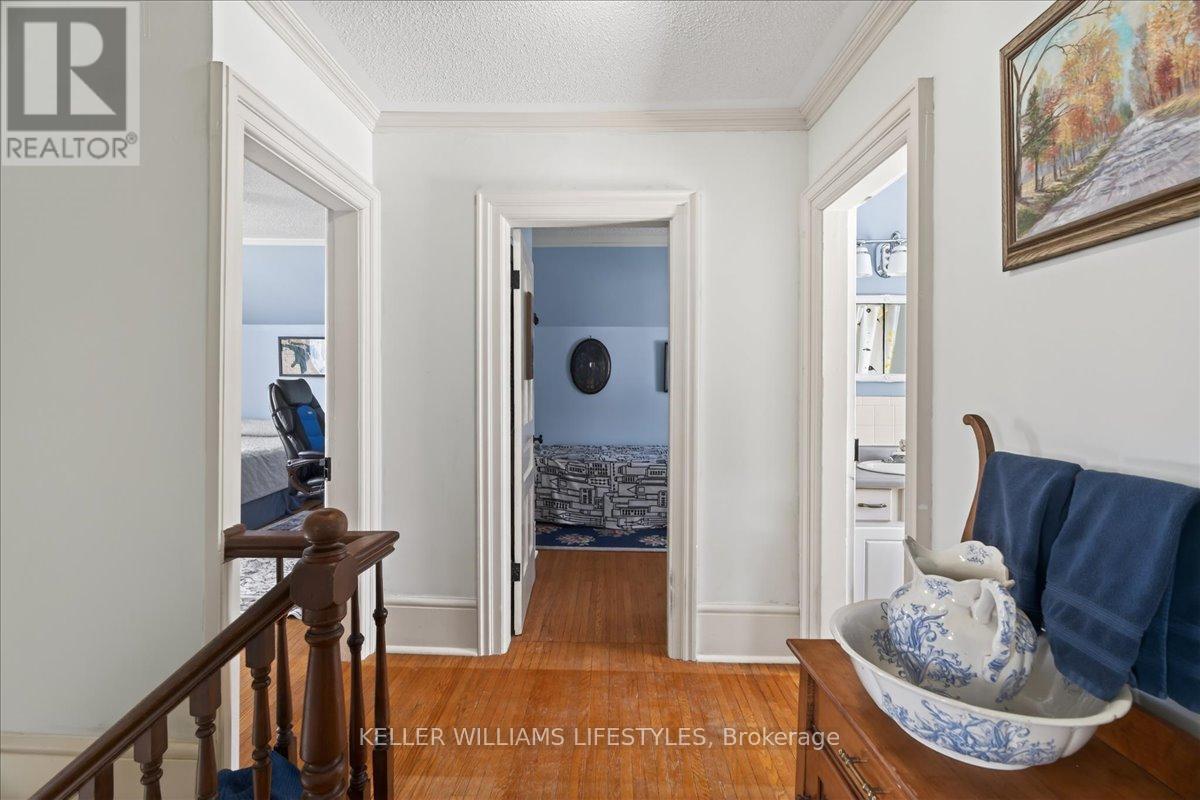 54 Main Street S, Lambton Shores, Ontario  N0N 1J0 - Photo 28 - X12945674