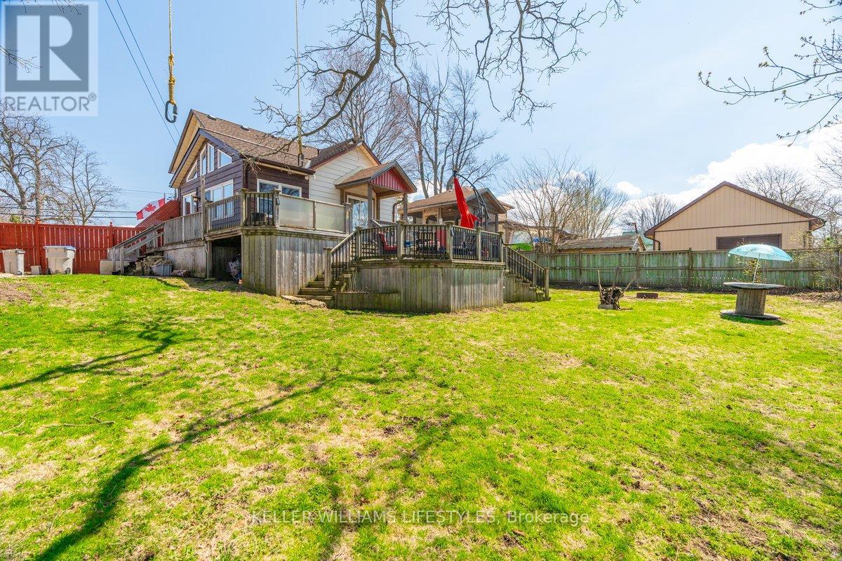 54 Main Street S, Lambton Shores, Ontario  N0N 1J0 - Photo 34 - X12945674