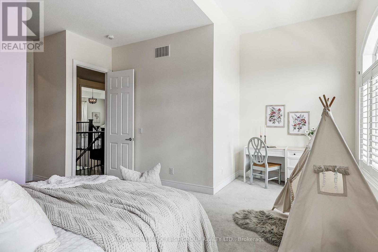 16 Beaverdams Drive, Whitby, Ontario  L1P 0C4 - Photo 32 - E13000114