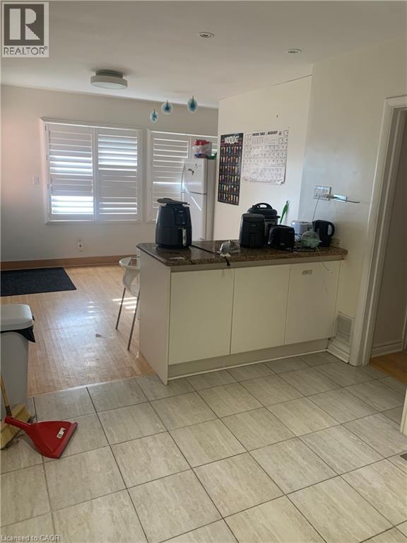 17 West Park Avenue Unit# Rooms A,d & E, Hamilton, Ontario  L3S 3M4 - Photo 4 - 40820955