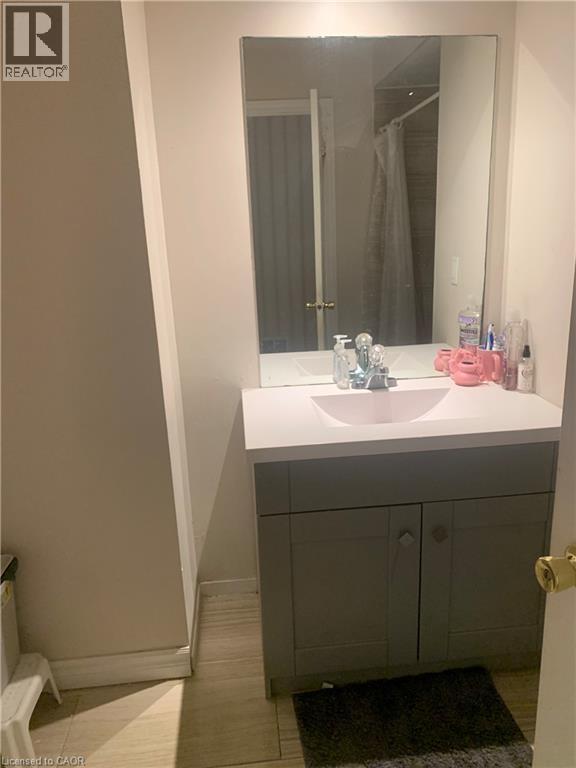 17 West Park Avenue Unit# Rooms A,d & E, Hamilton, Ontario  L3S 3M4 - Photo 5 - 40820955