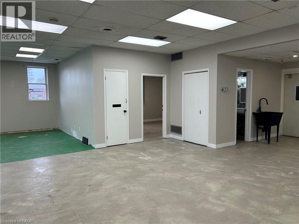 607 Bank Street, Simcoe, Ontario  N3Y 3N3 - Photo 5 - 40820913