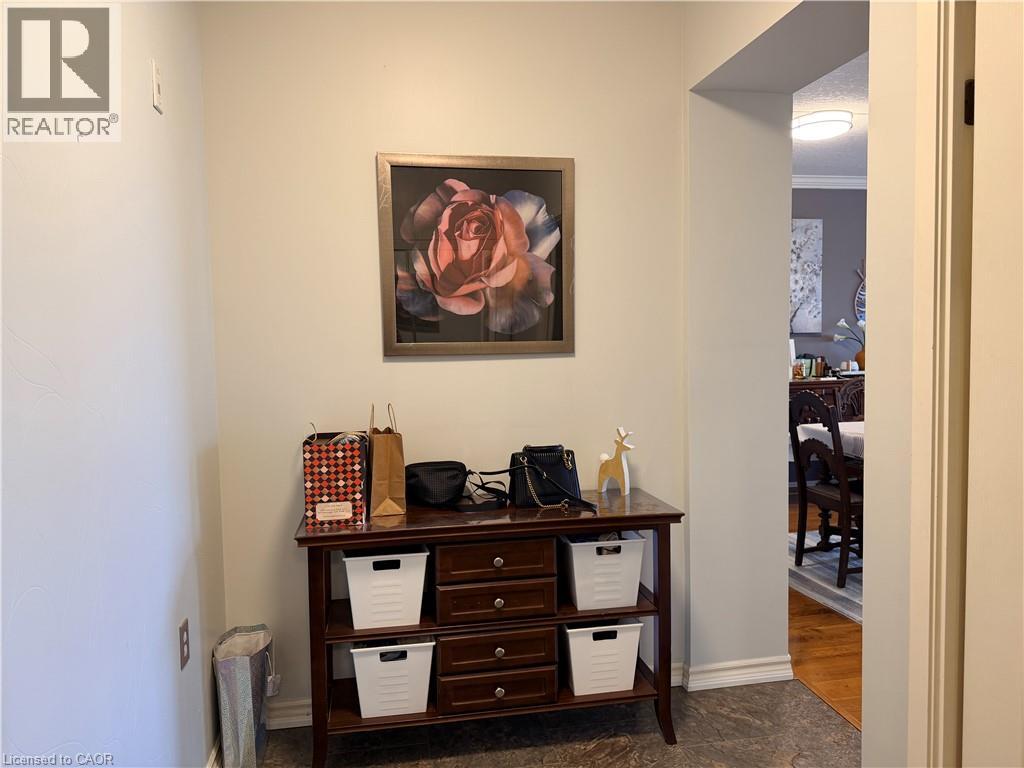 405 Erb Street Unit# 502, Waterloo, Ontario  N2L 1W7 - Photo 14 - 40820539