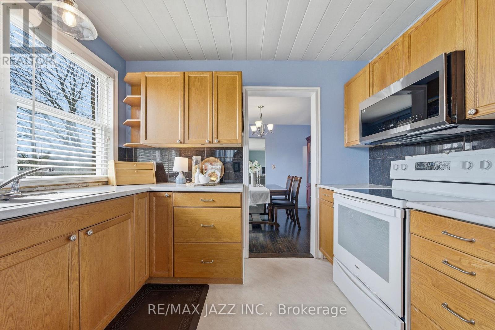 194 St Lawrence Street W, Centre Hastings, Ontario  K0K 2K0 - Photo 11 - X13000018