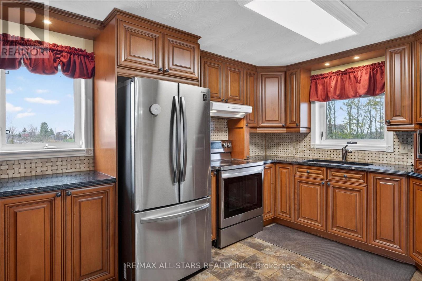 450 Janetville Road, Kawartha Lakes, Ontario  L0B 1K0 - Photo 9 - X13000066