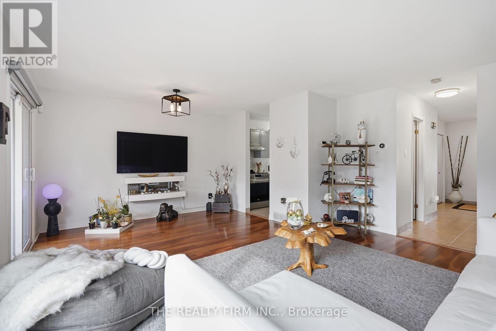 815 Deveron Crescent, London South, Ontario  N5Z 5B4 - Photo 10 - X12999986